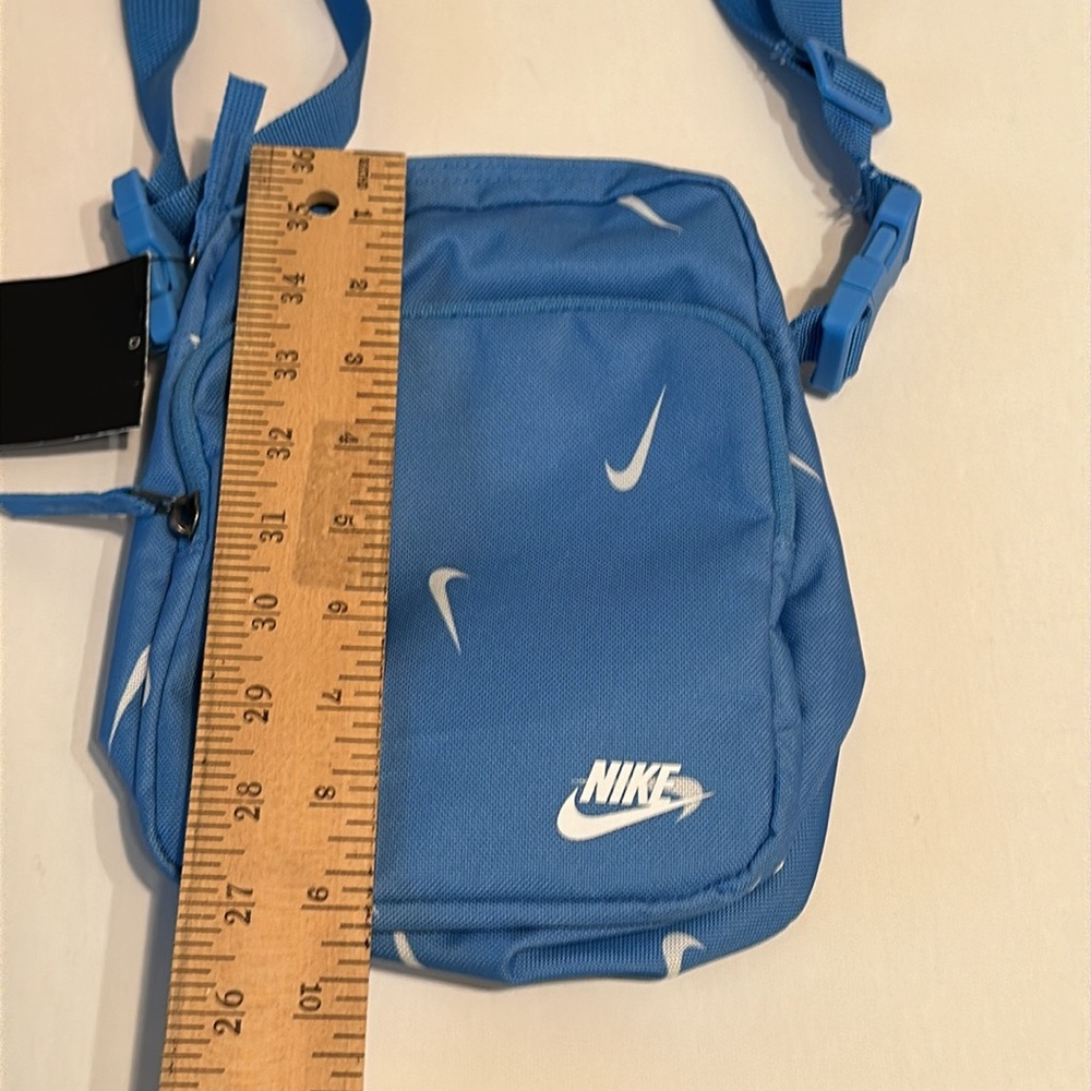 NEW NIKE MENS CROSS BODY BAG - Picture 3 of 6